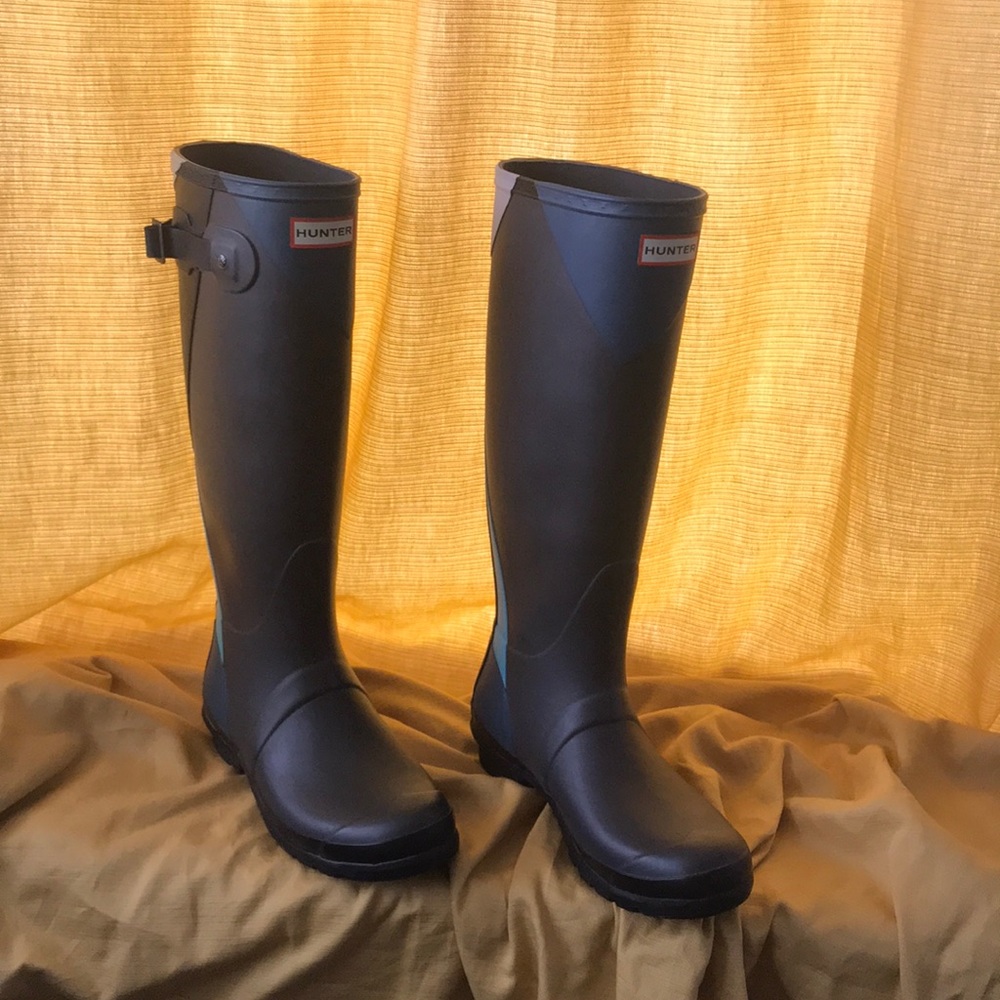 Hunter rain boots size 9